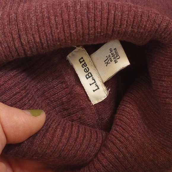 L.L. Bean | Purple Turtleneck Sweater - Picture 2 of 3